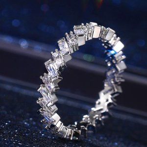 🍁Fashion Dainty Shiny Gems Zircon Silver Eternity Ring for Women, MARR9108